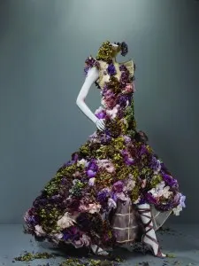 springsummer-2007-Nude-silk-organza-embroidered-with-silk-flowers-and-fresh-flowers