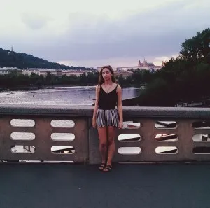1438880395631